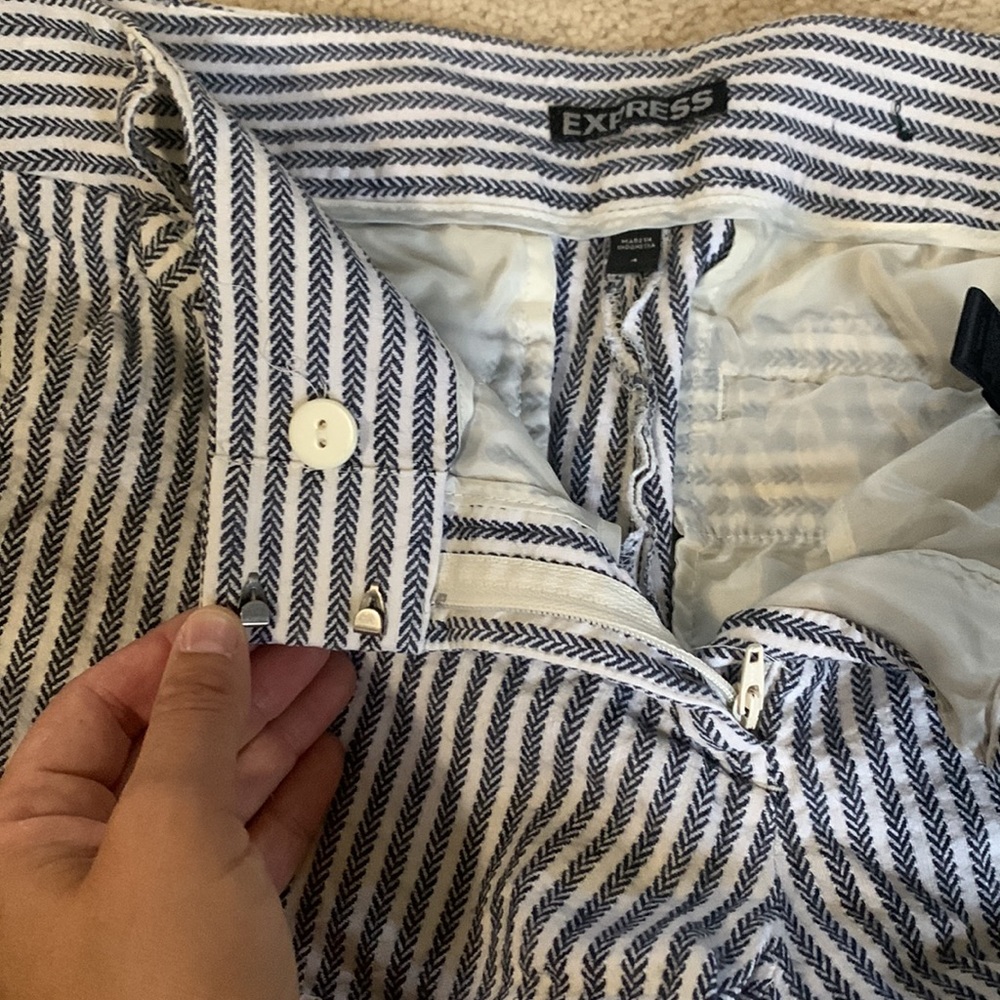 Express Linen Shorts - Picture 5 of 12